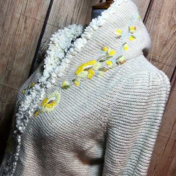 Anthro NWT sleeping on snow hooded sweater M - Picture 6 of 8